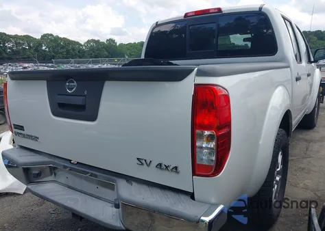 2015 Nissan Frontier Pro-4X/S/Sl/Sv from USA, damaged, VIN 1N6AD0EV2FN744950